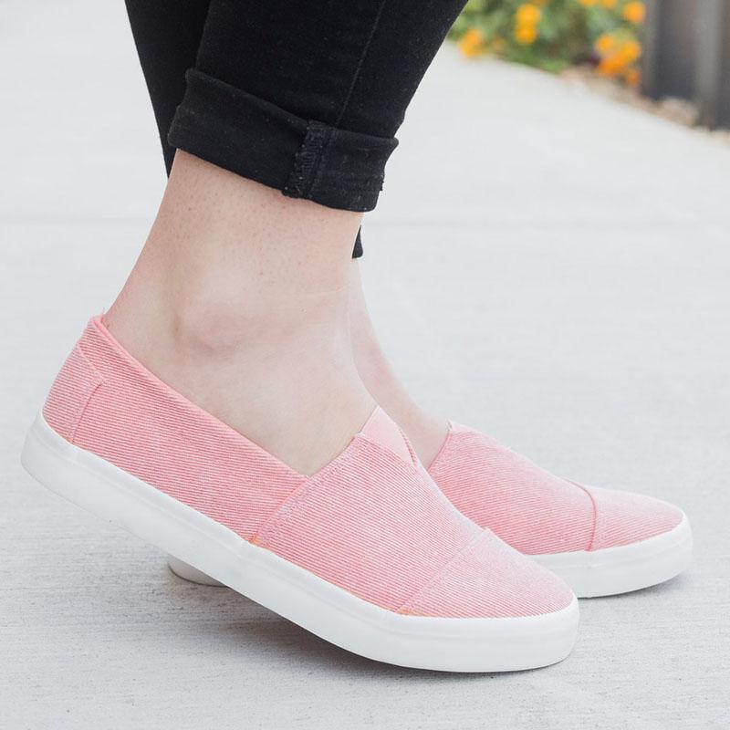 Women Fashion Non-slip Loafers Casual Slip-on Canvas Sneakers